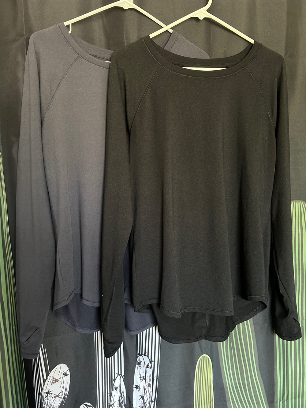 2 All In Motion Women’s Long Sleeve Tees Size Large